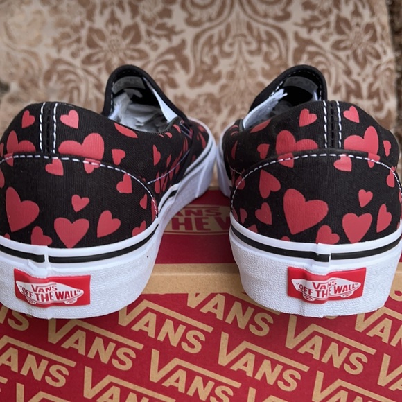 Vans Classic Slip On Valentines Hearts Blkrcngrd W - Picture 14 of 16